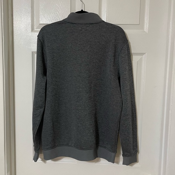 Men’s Under Armour top - Picture 5 of 5